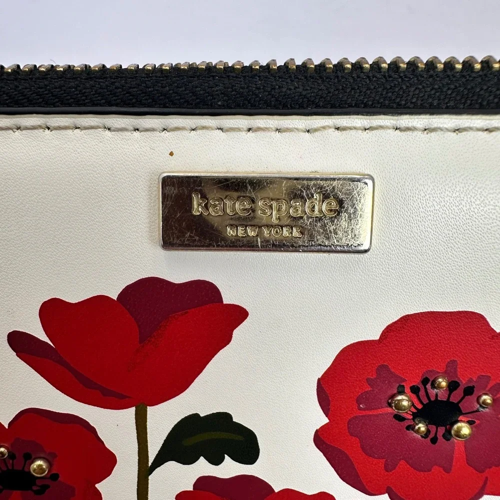 Rare Kate‎ Spade Ooh La La Red Poppy Floral Zip Around Wallet White Black P436